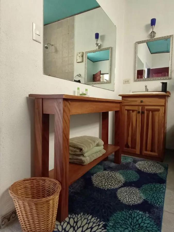 Nirvana Apartament Hostal Río Segundo Exteriör bild
